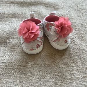 Baby shoes
